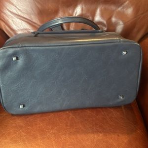 Beis navy mini convertible weekend bag